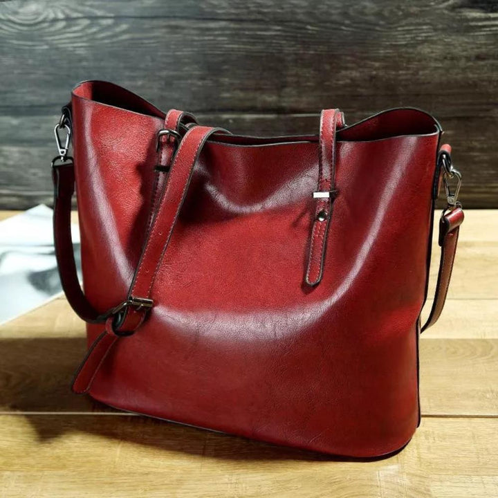 Nicole's Favorite: Vintage Crossbody Bag