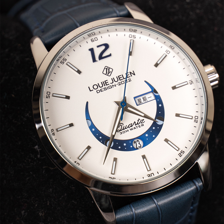 Elegant Luminous Moon Phase Watch™