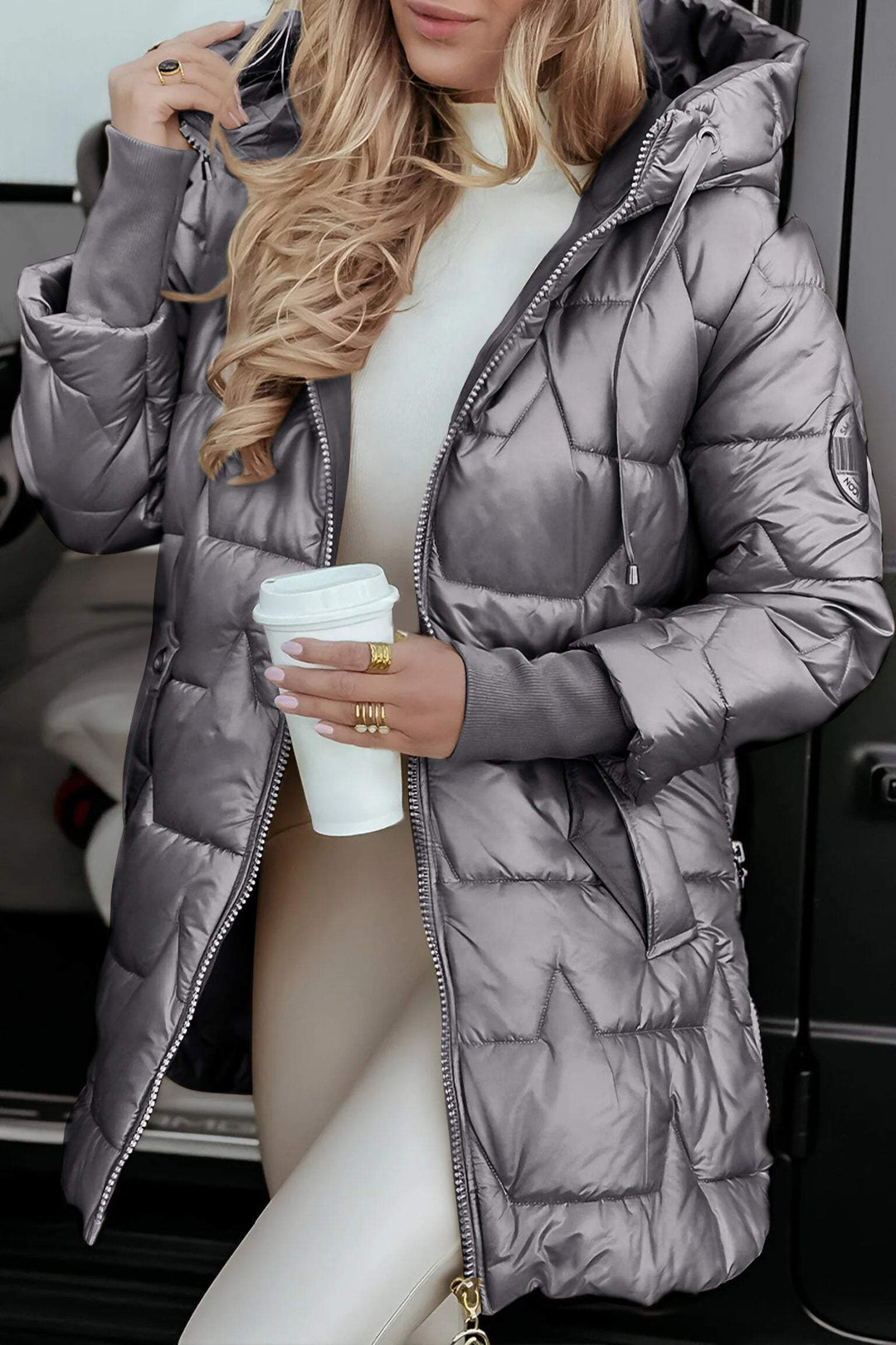 Yasmine - Soft and Protective Coat