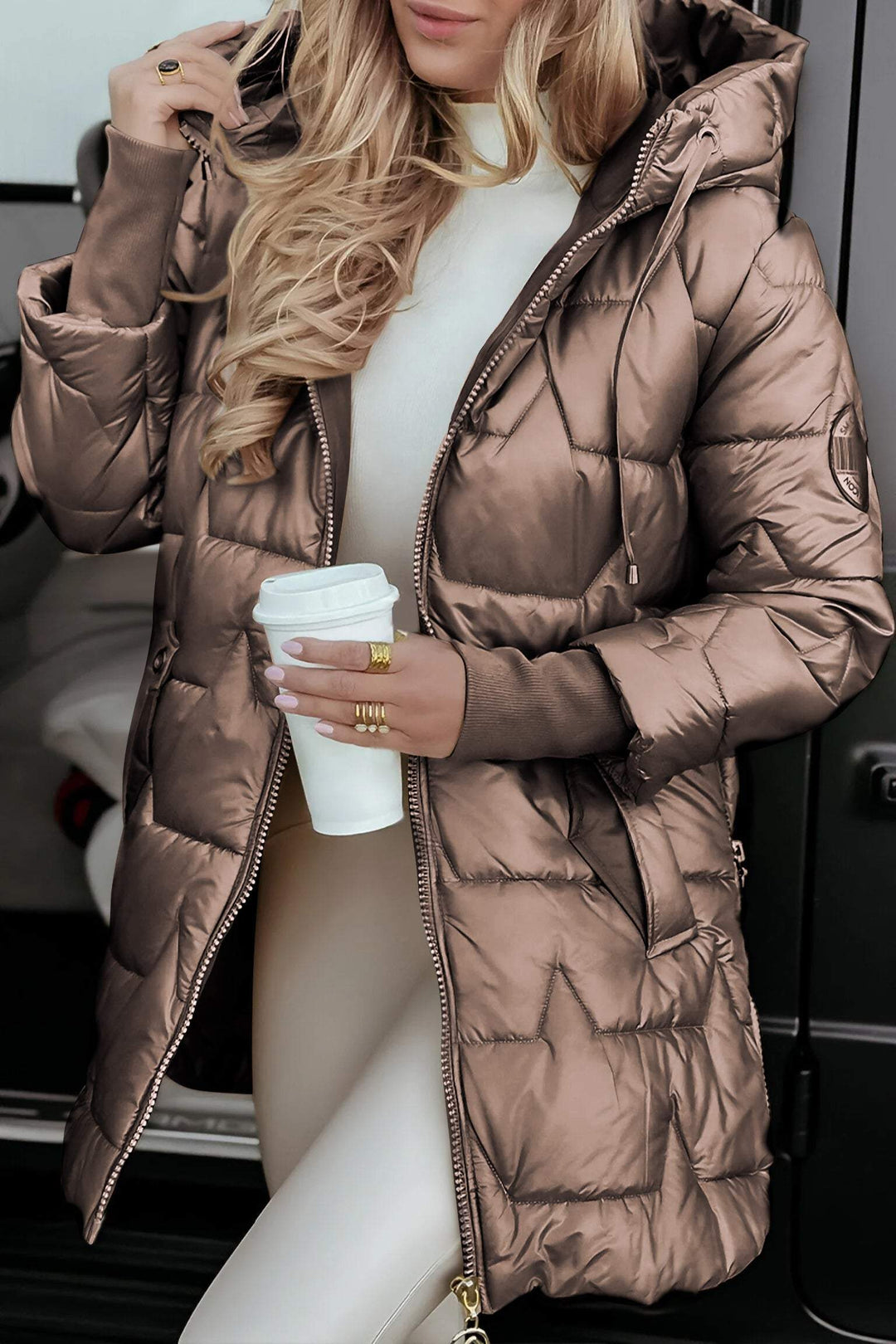 Yasmine - Soft and Protective Coat