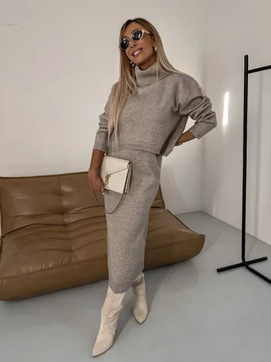 Nora™ - Knitted Set for All Seasons